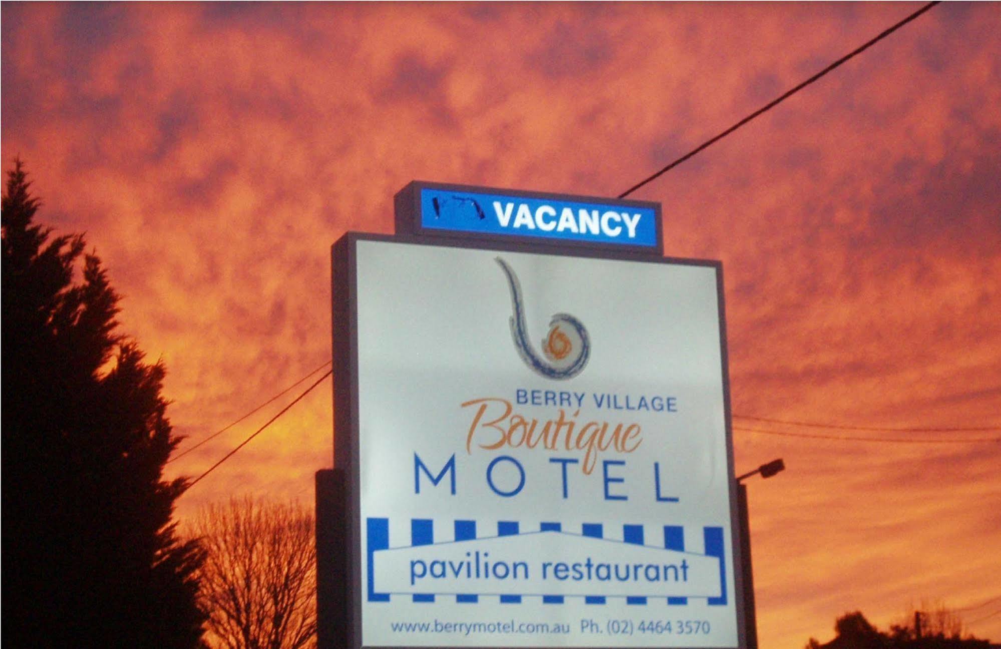 Berry Village Boutique Motel Kültér fotó